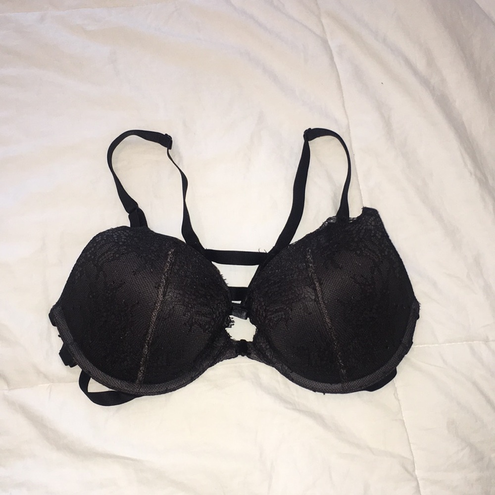 Victoria secret bra 32D